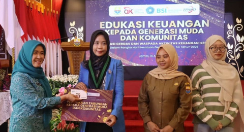 Hesti Haris Gelar Edukasi Investasi Cerdas, Ingatkan Generasi Muda Jambi Bahaya Pinjol